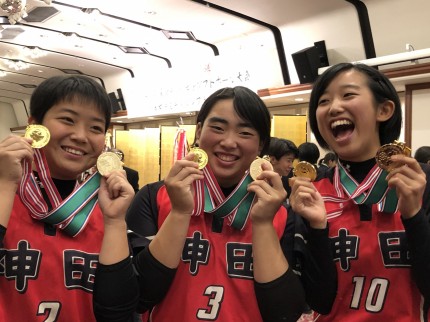 2019.10.31-Softball-Group-Photo-second